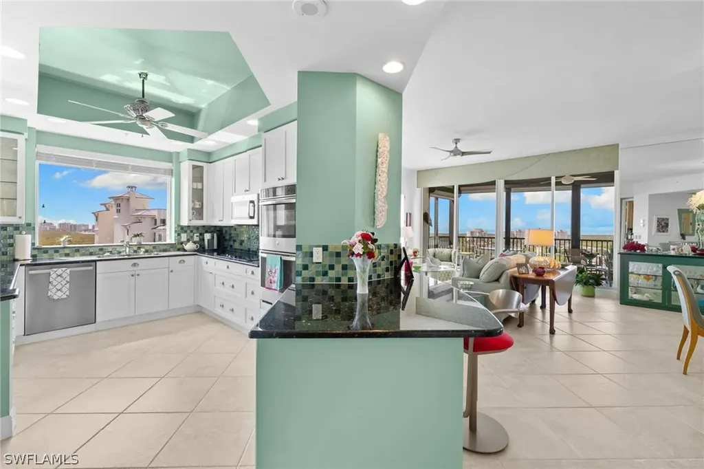 430 Cove Tower Drive Naples FL 34110