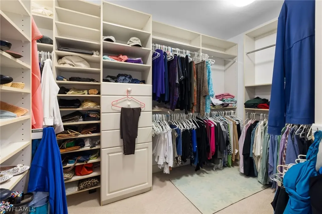 430 Cove Tower Drive Naples FL 34110