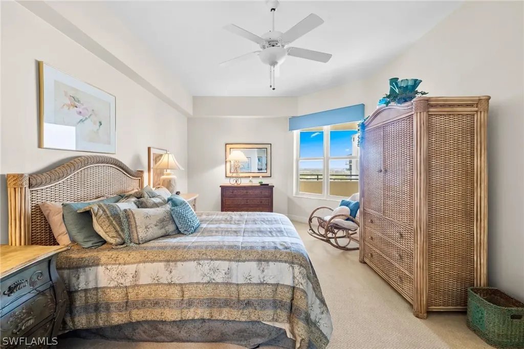 430 Cove Tower Drive Naples FL 34110
