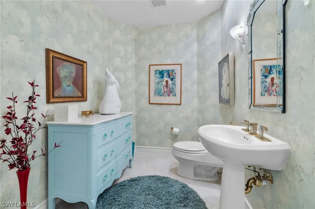 430 Cove Tower Drive Naples FL 34110