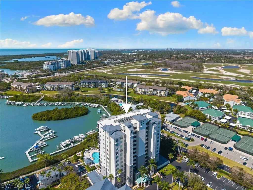 430 Cove Tower Drive Naples FL 34110
