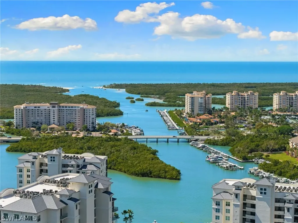 430 Cove Tower Drive Naples FL 34110