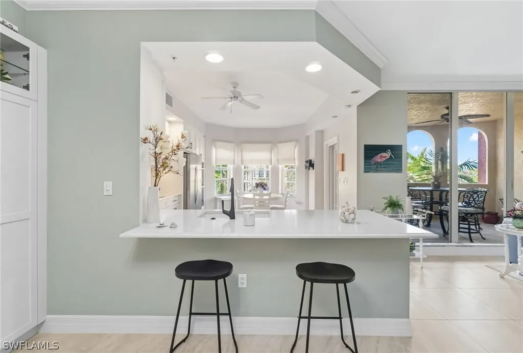 Naples FL, 401 Bayfront Place, Unit 3403