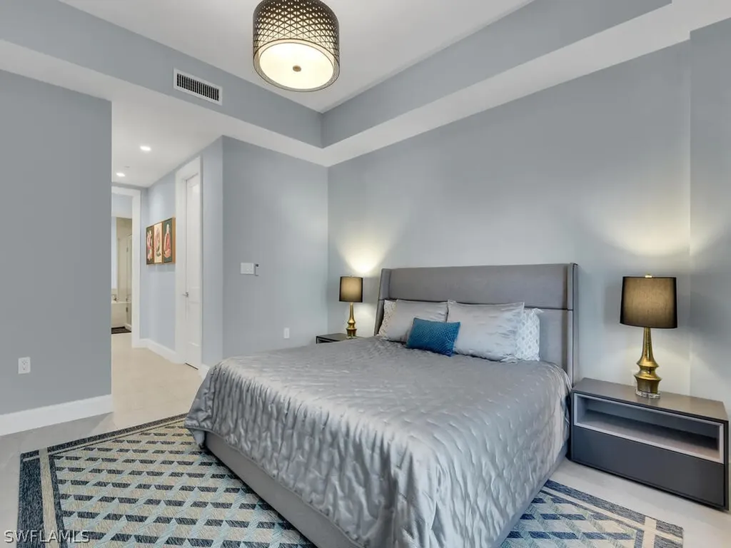 1111 Central Avenue Naples FL 34102