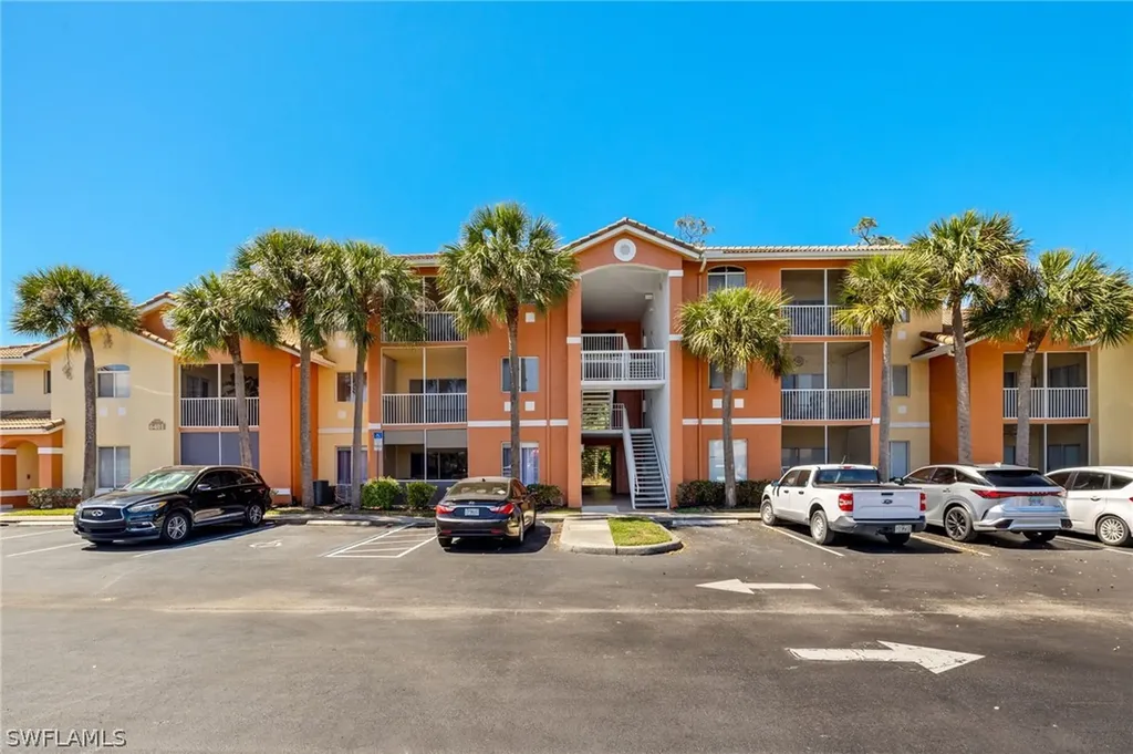 6401 Aragon Way Fort Myers FL 33966