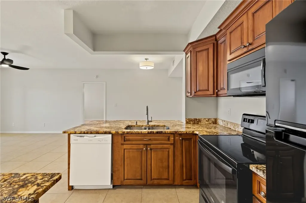 6401 Aragon Way Fort Myers FL 33966
