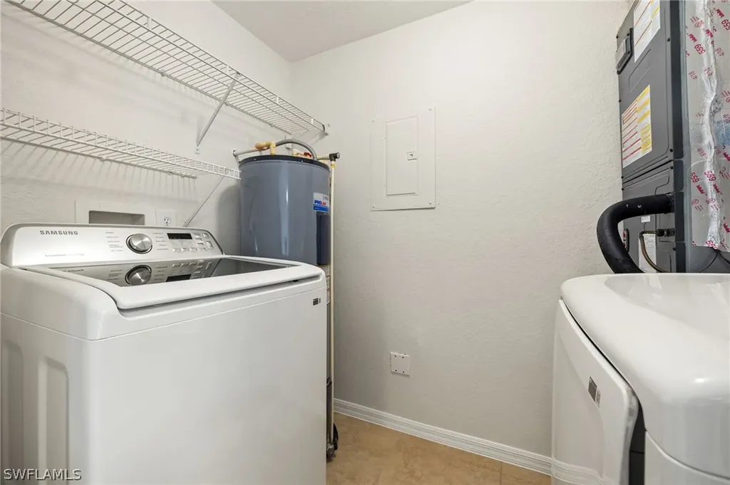 6401 Aragon Way Fort Myers FL 33966