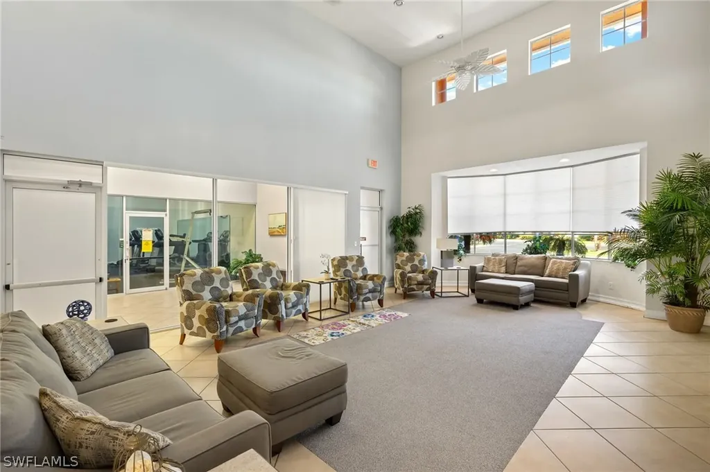 6401 Aragon Way Fort Myers FL 33966