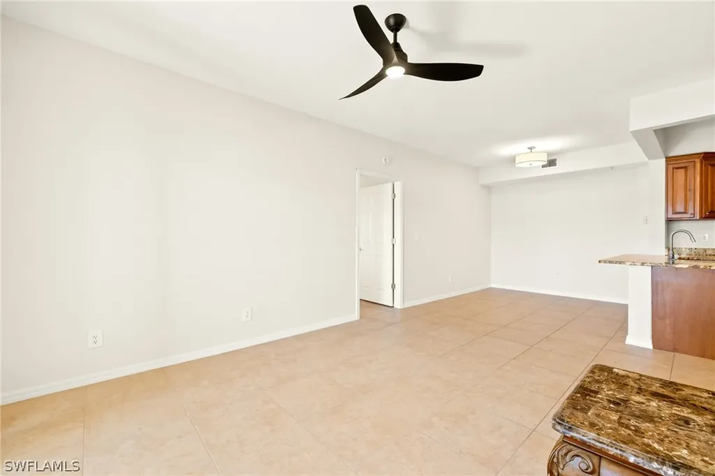 6401 Aragon Way Fort Myers FL 33966