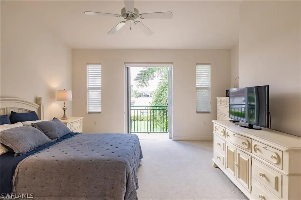 572 11th Avenue S Naples FL 34102