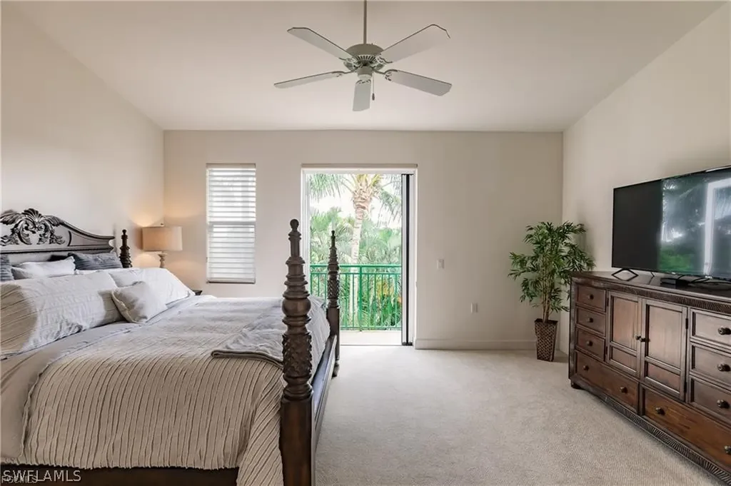 572 11th Avenue S Naples FL 34102
