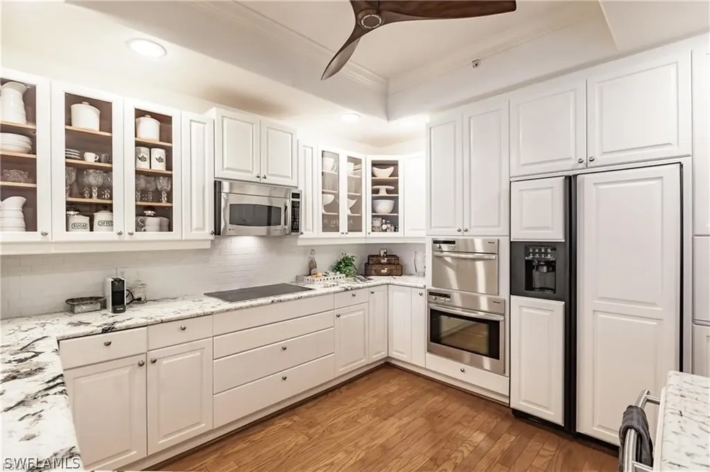 572 11th Avenue S Naples FL 34102