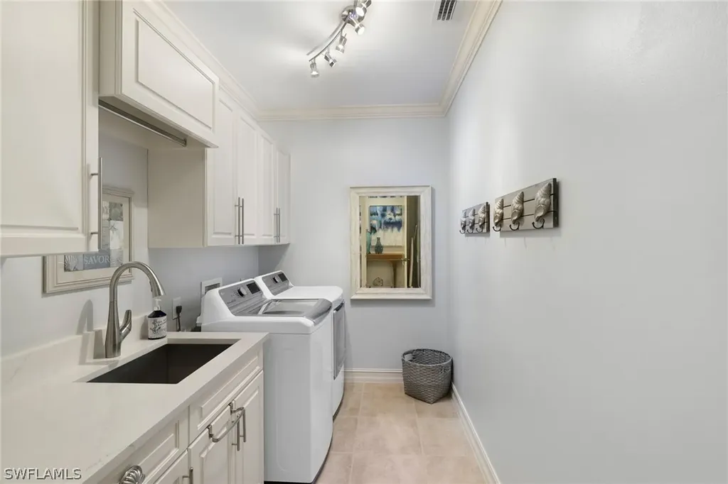 10811 Vivaldi Court Miromar Lakes FL 33913