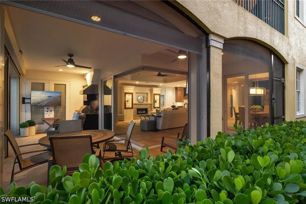 10811 Vivaldi Court Miromar Lakes FL 33913