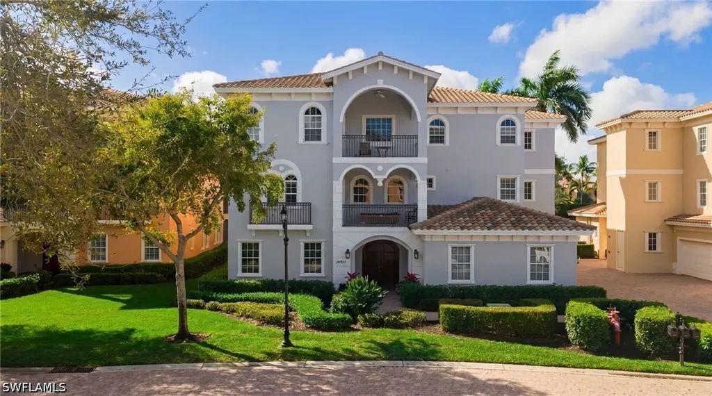 10811 Vivaldi Court Miromar Lakes FL 33913