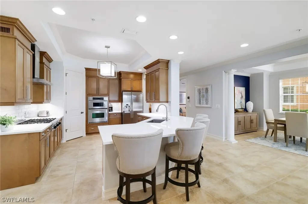 10811 Vivaldi Court Miromar Lakes FL 33913