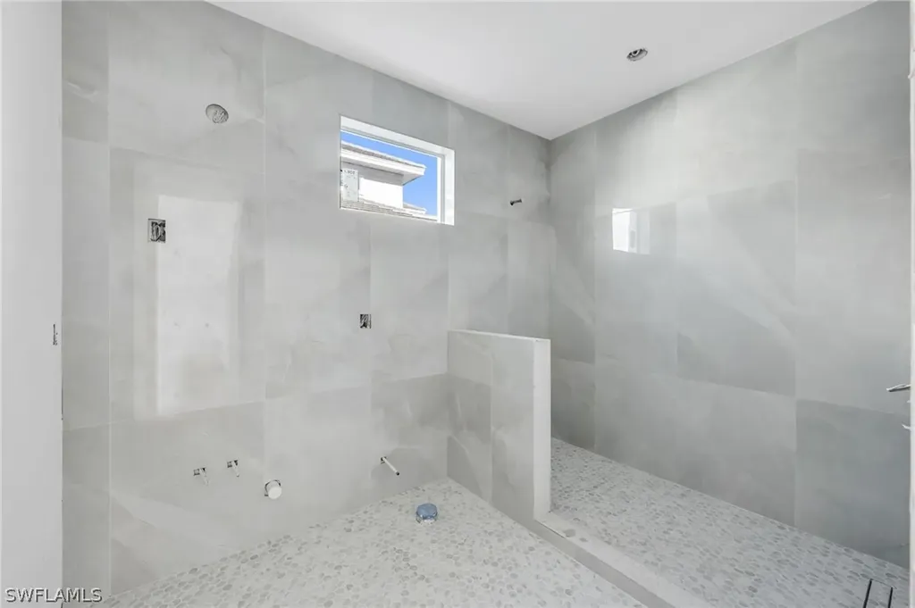 2778 Shoreview Drive Naples FL 34112