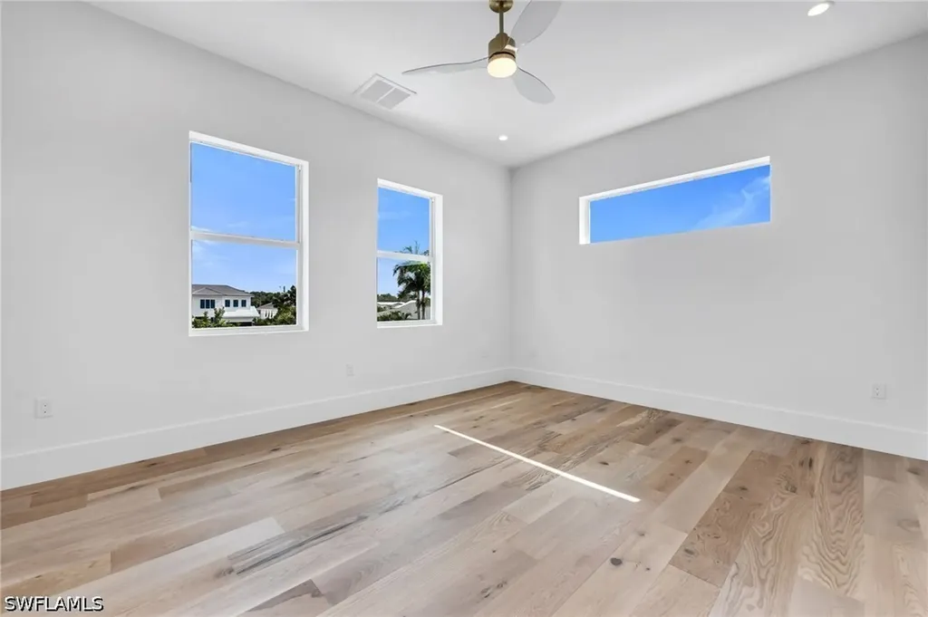 2778 Shoreview Drive Naples FL 34112
