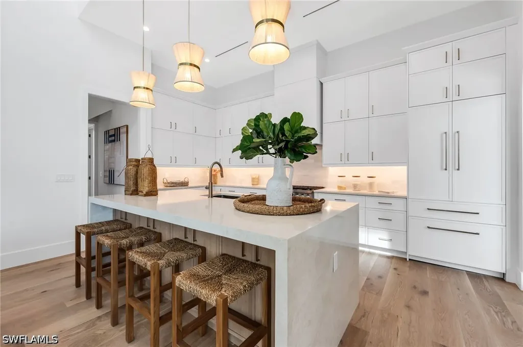 2778 Shoreview Drive Naples FL 34112