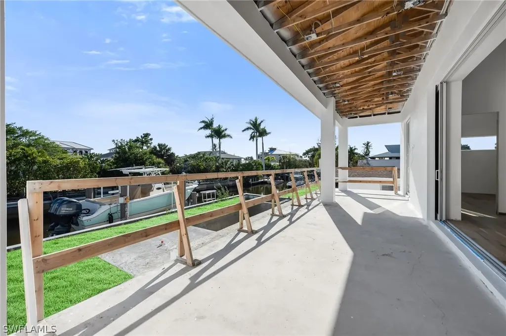 2778 Shoreview Drive Naples FL 34112