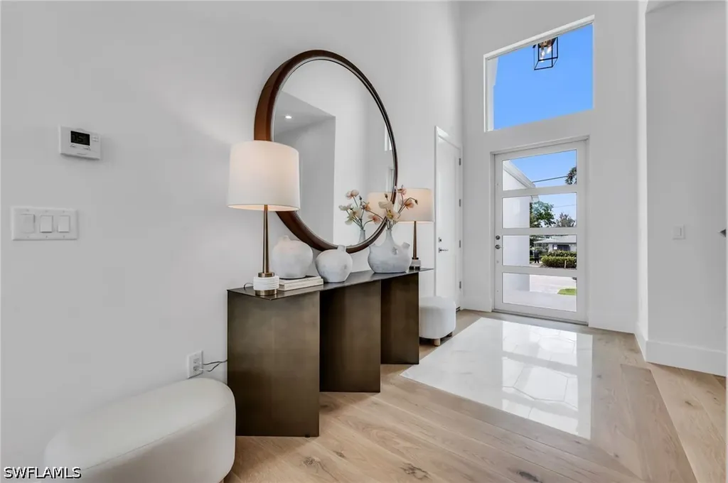 2778 Shoreview Drive Naples FL 34112