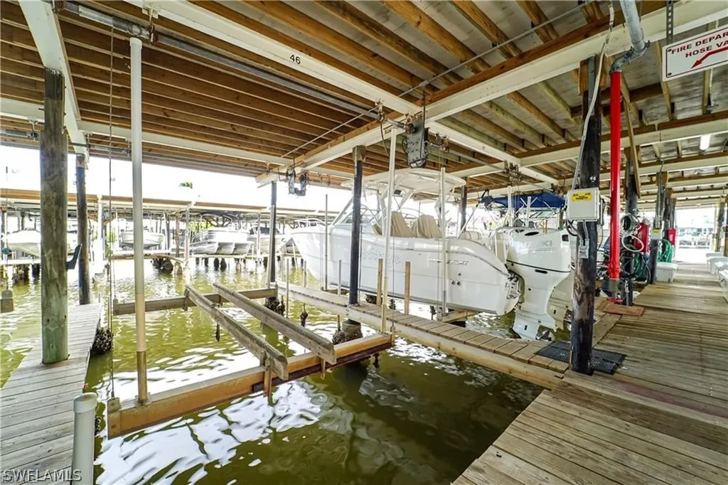 1100 8th Avenue S Naples FL 34102