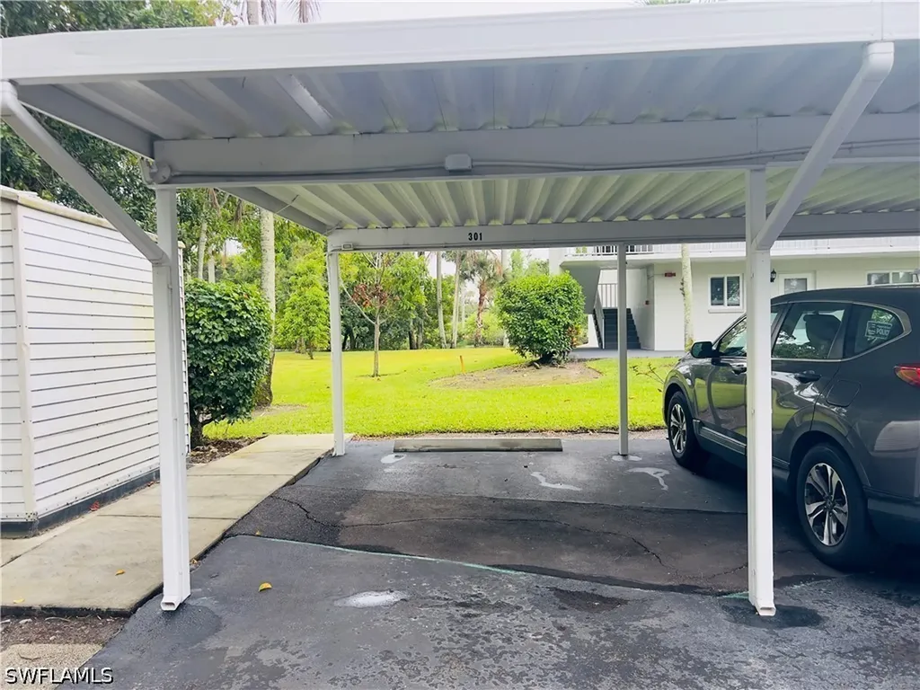 5515 Rattlesnake Hamm Road Naples FL 34113