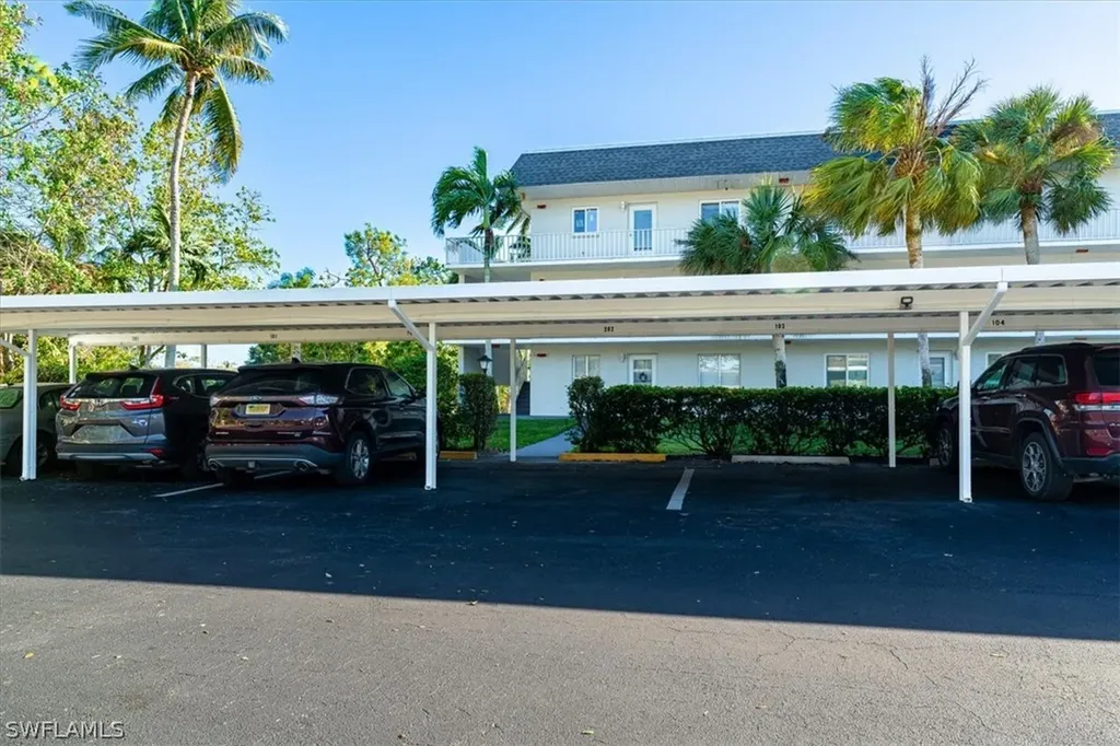 5515 Rattlesnake Hamm Road Naples FL 34113