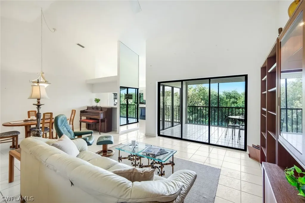 16540 Heron Coach Way Fort Myers FL 33908