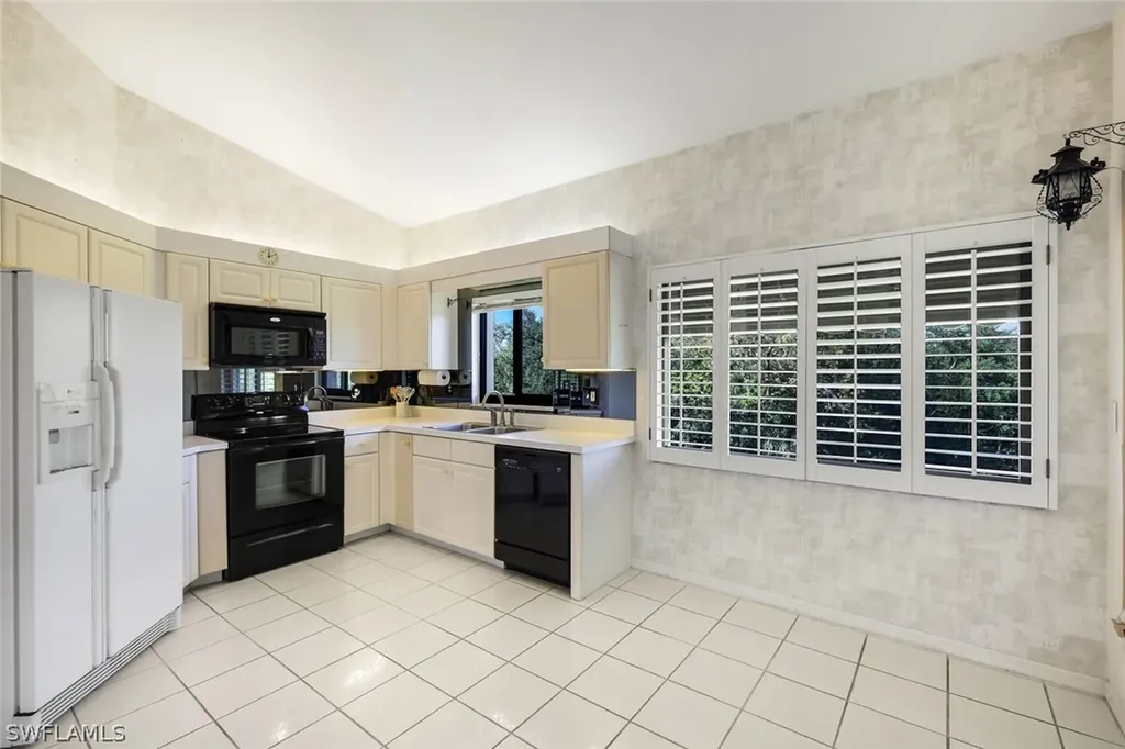 16540 Heron Coach Way Fort Myers FL 33908