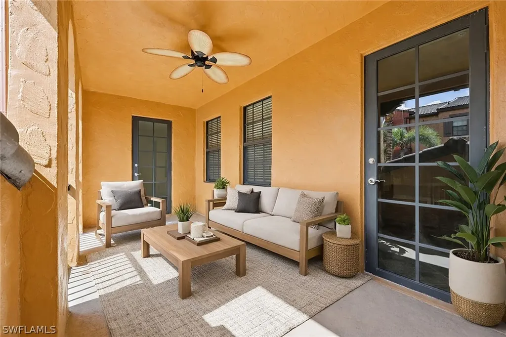 9037 Alturas Street Naples FL 34113