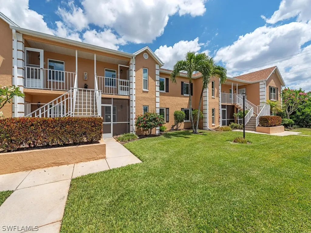Naples FL, 2050 W Crown Pointe Boulevard, Unit C112