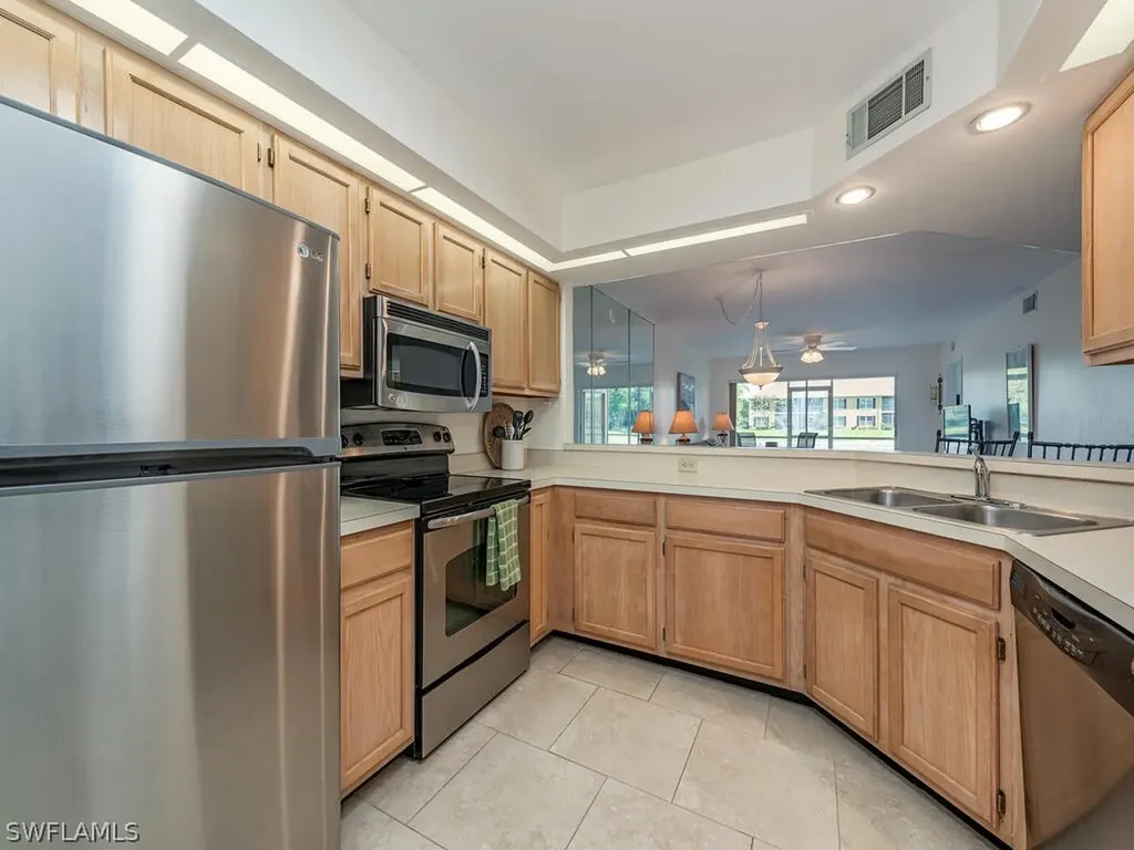 2050 W Crown Pointe Boulevard Naples FL 34112