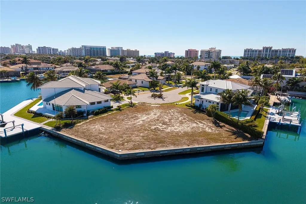 996 Spruce Court Marco Island FL 34145