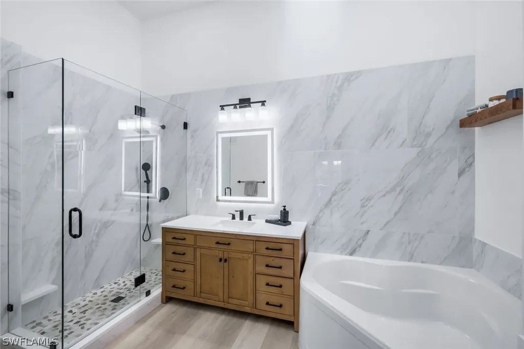 6125 Reserve Circle Naples FL 34119