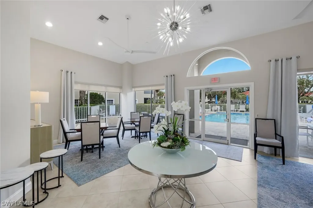 6125 Reserve Circle Naples FL 34119