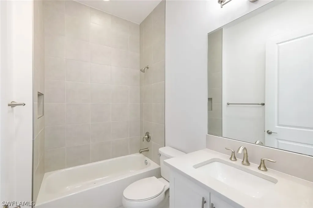 3764 Finsbury Way Fort Myers FL 33905