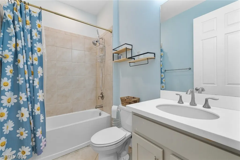 3289 Baravaldo Circle Cape Coral FL 33909