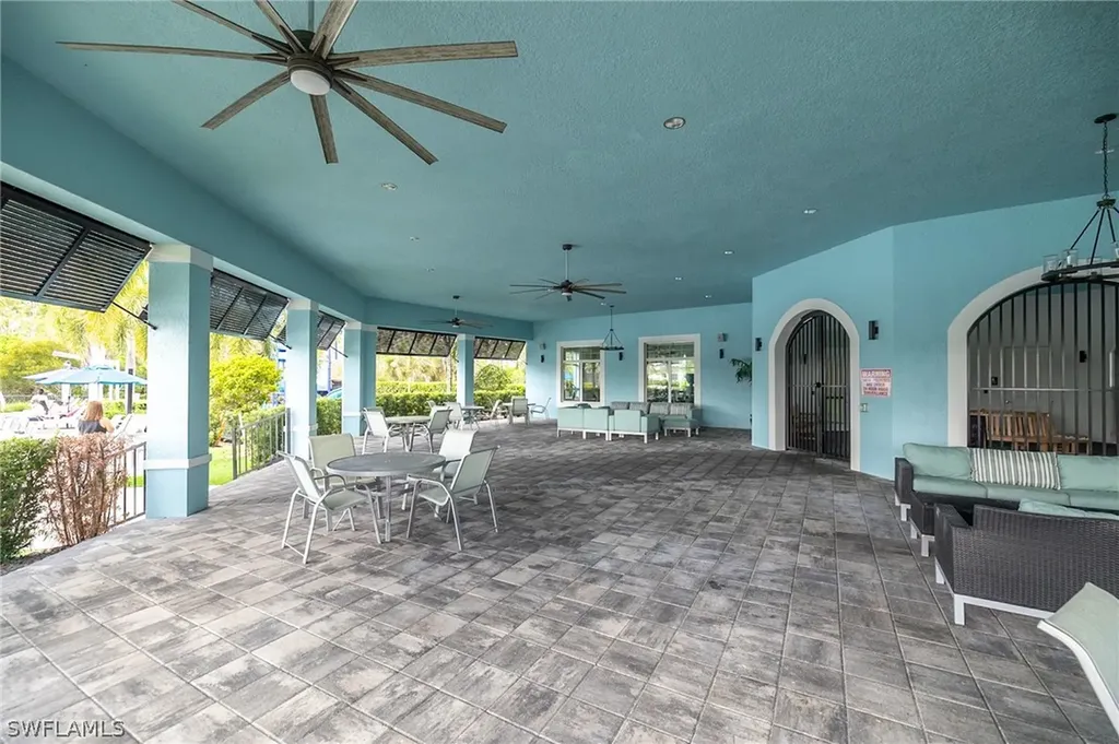 3289 Baravaldo Circle Cape Coral FL 33909