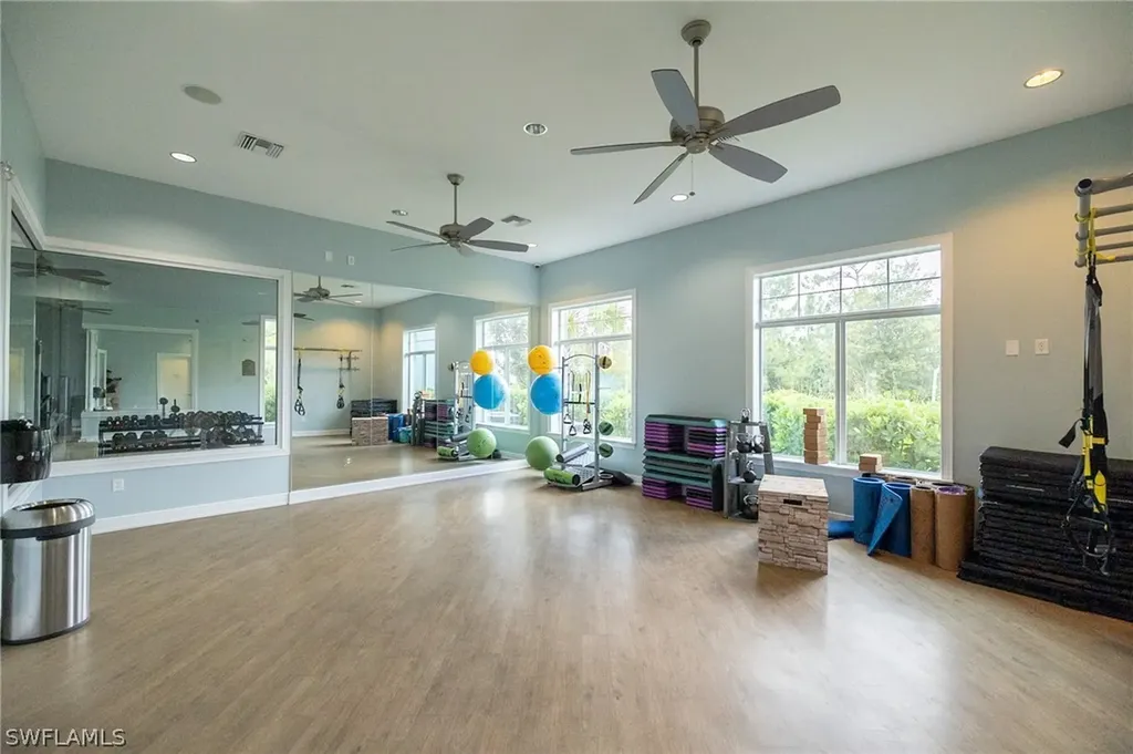 3289 Baravaldo Circle Cape Coral FL 33909