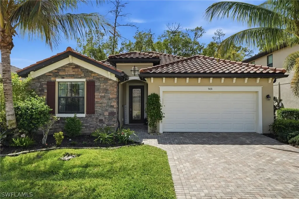 9431 Foxglove Lane Naples FL 34120