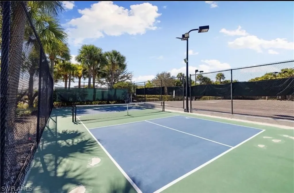 9431 Foxglove Lane Naples FL 34120