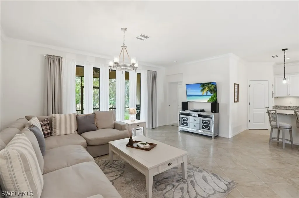 9431 Foxglove Lane Naples FL 34120