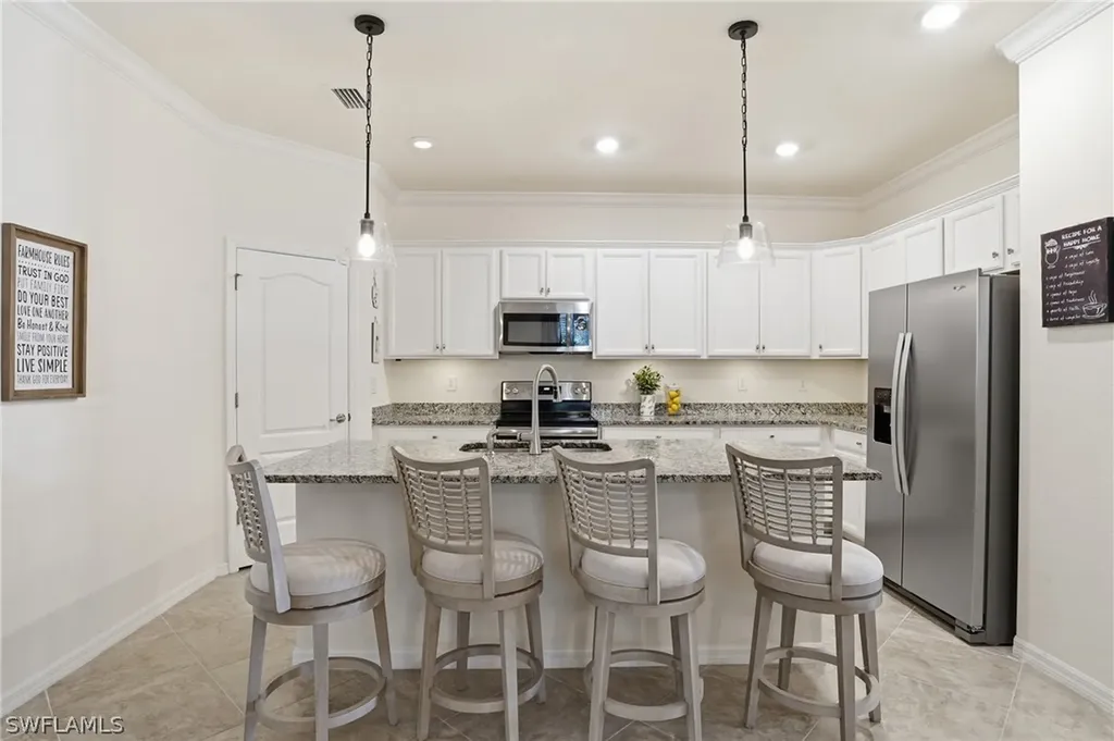 9431 Foxglove Lane Naples FL 34120