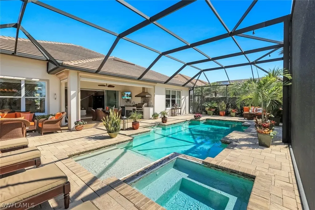 9327 Marble Stone Drive Naples FL 34120