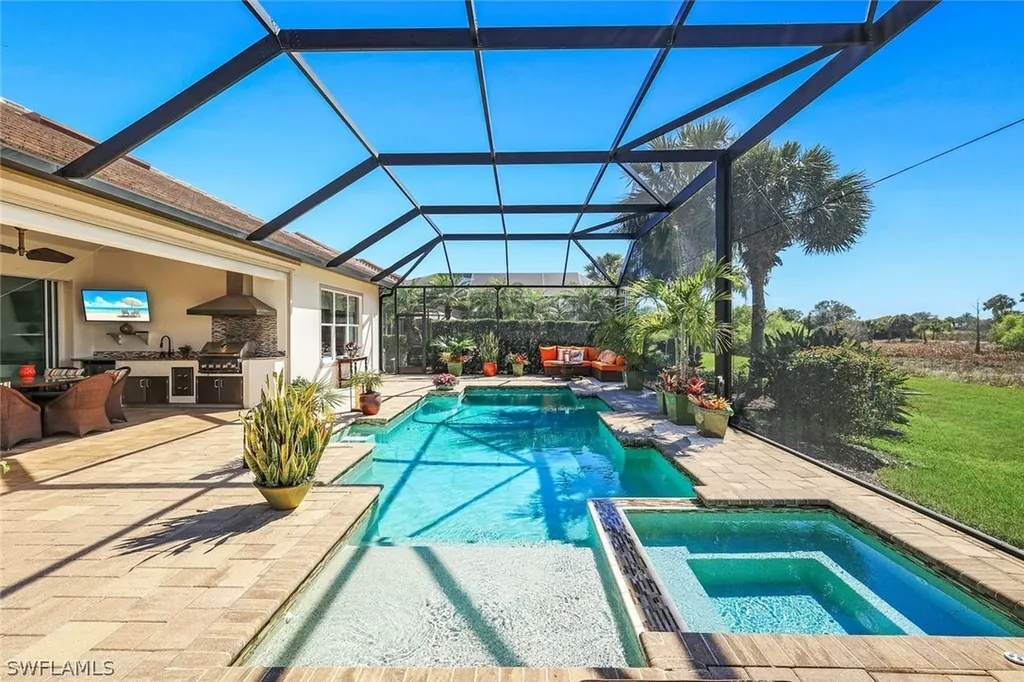 9327 Marble Stone Drive Naples FL 34120