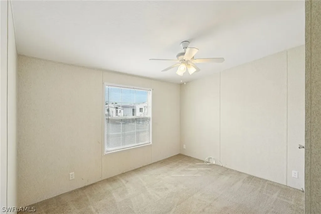 121 Kim Drive Naples FL 34104