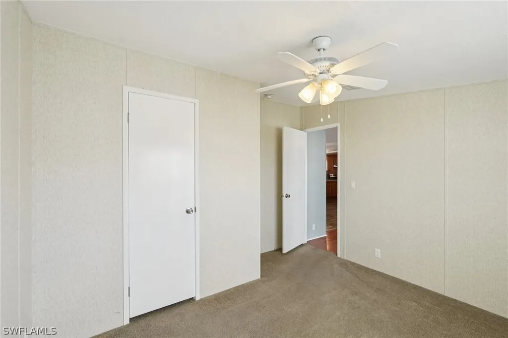121 Kim Drive Naples FL 34104
