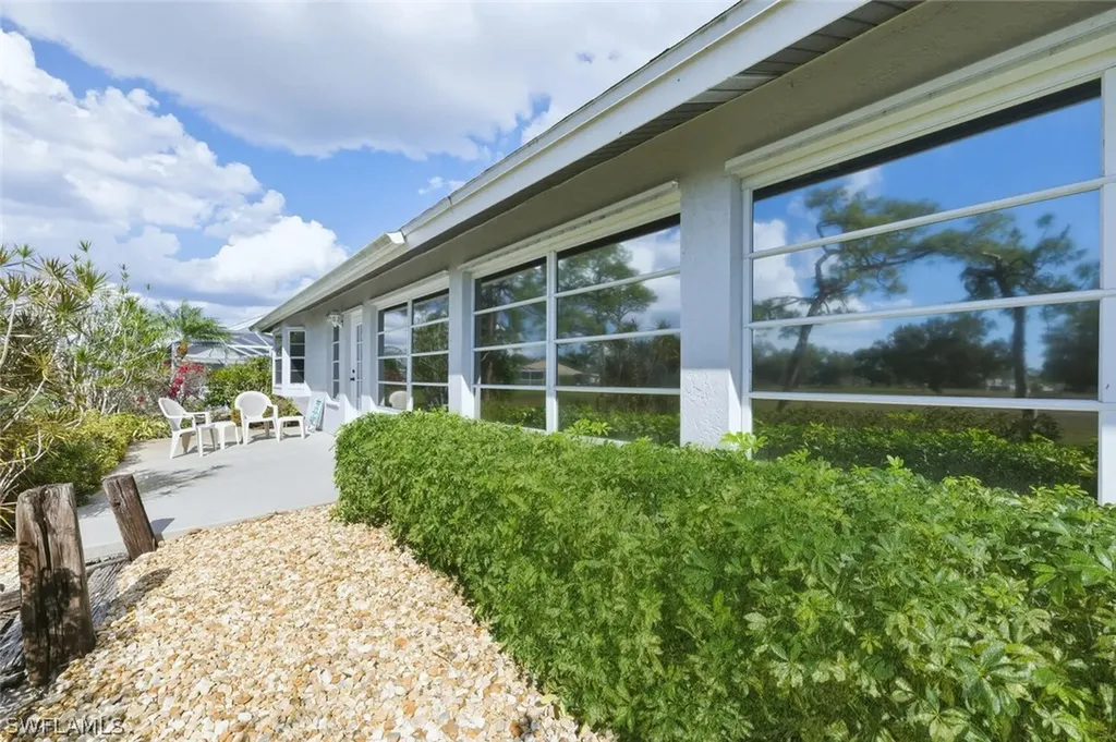 217 Marseille Drive Naples FL 34112