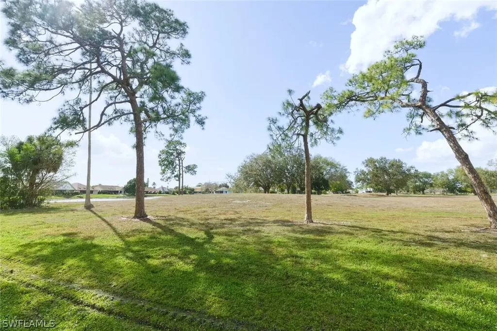 217 Marseille Drive Naples FL 34112